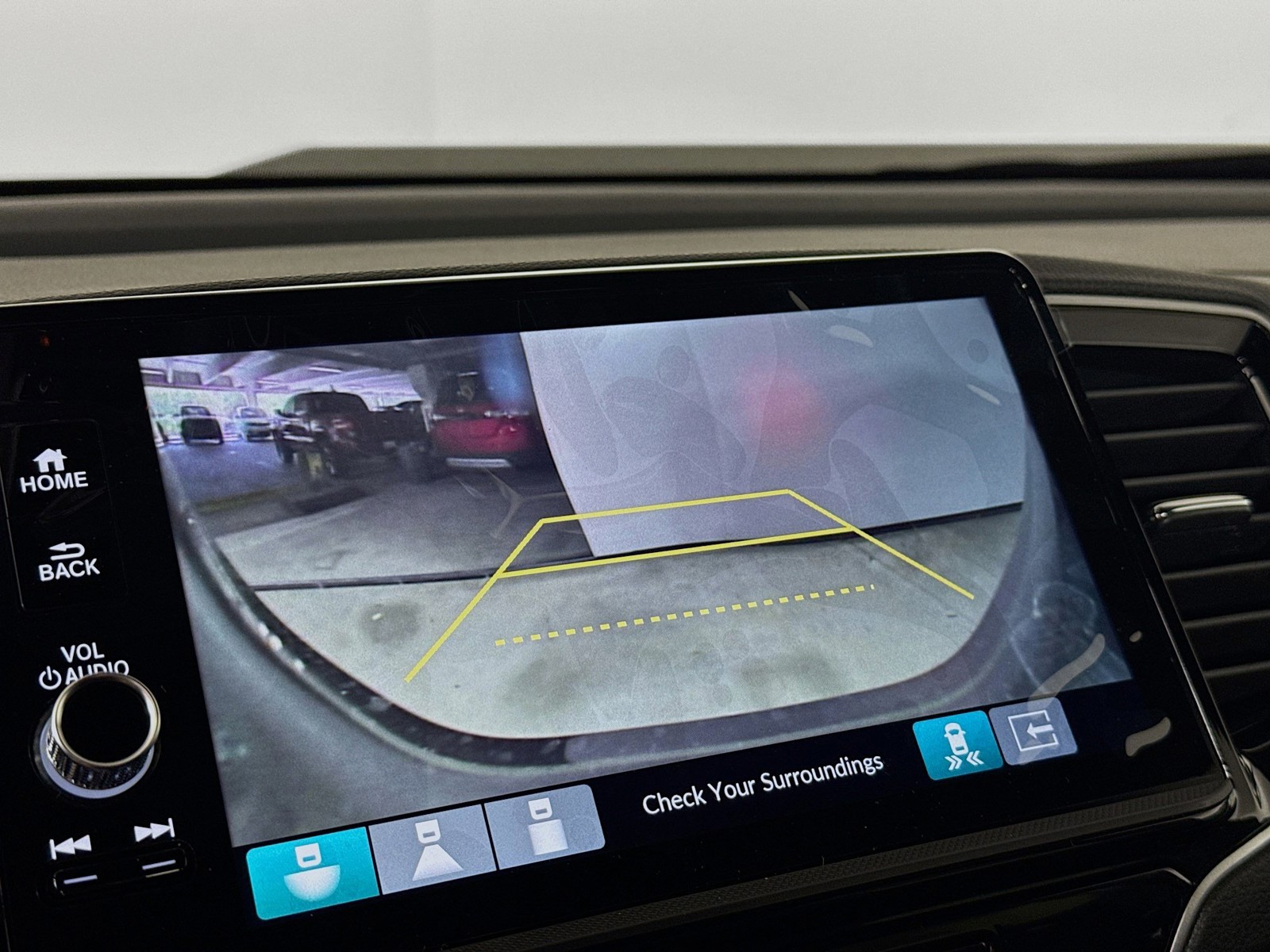 2026 Honda Ridgeline - Photo 13
