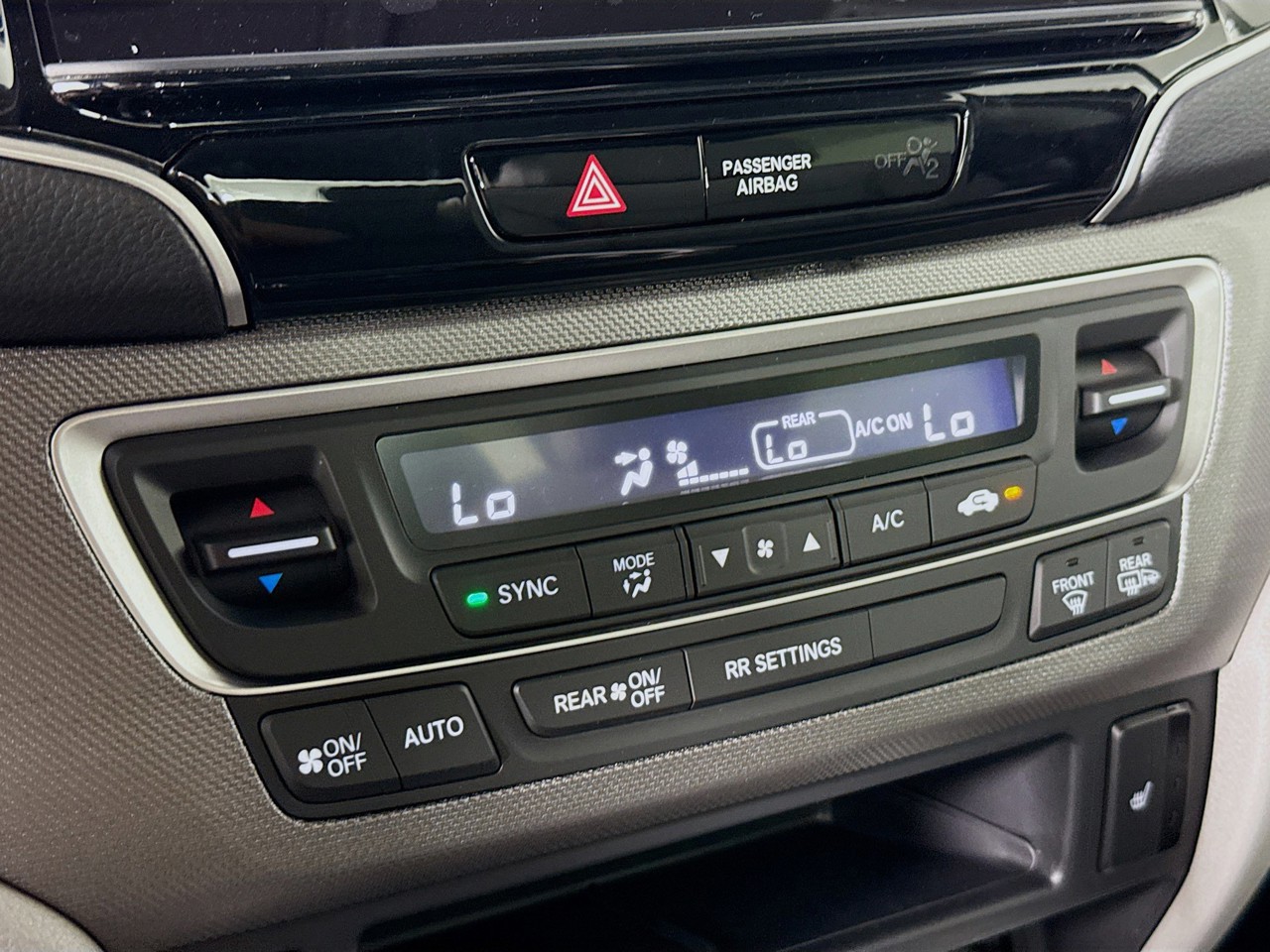2026 Honda Ridgeline - Photo 14