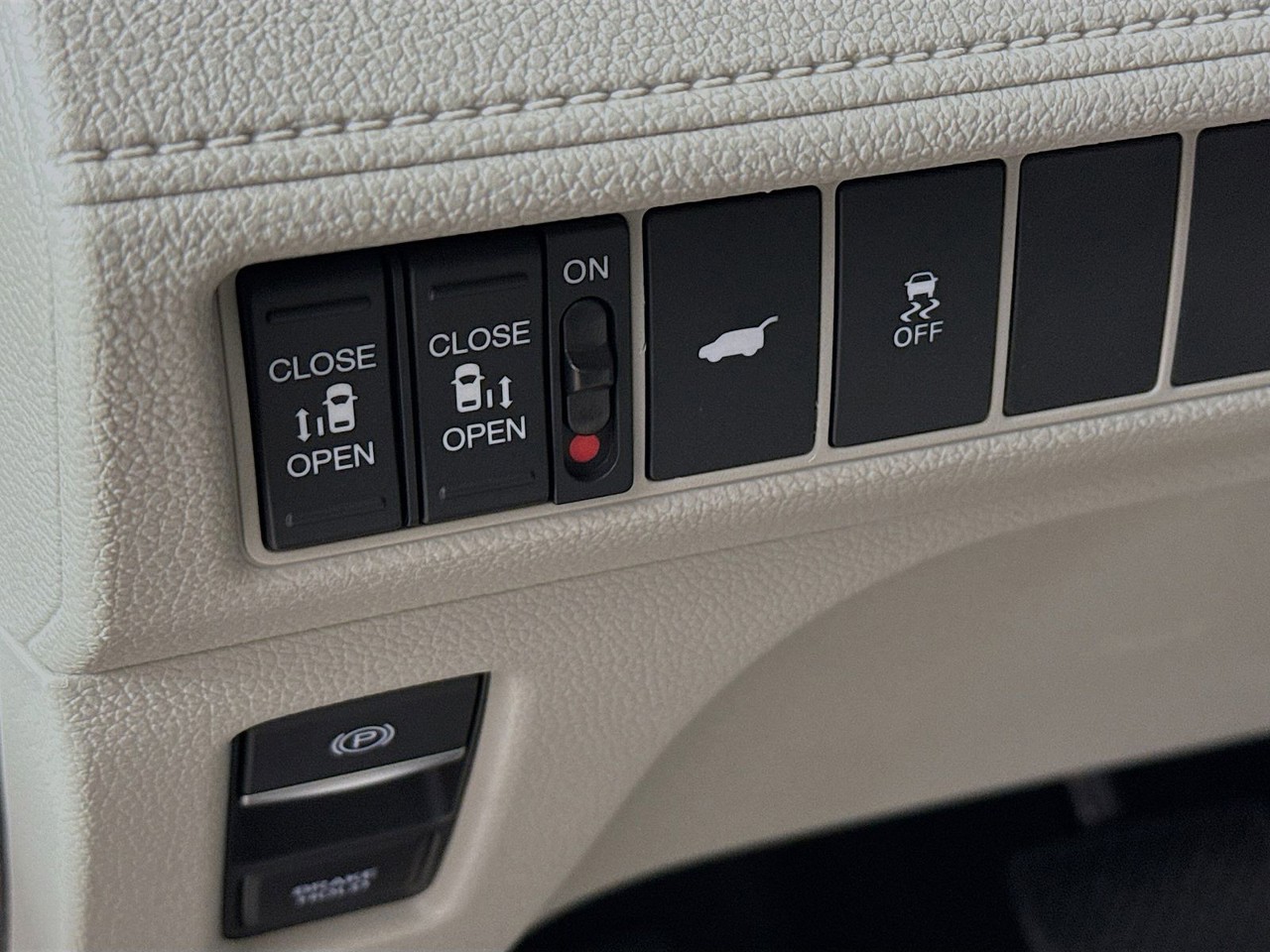 2026 Honda Odyssey - Photo 8