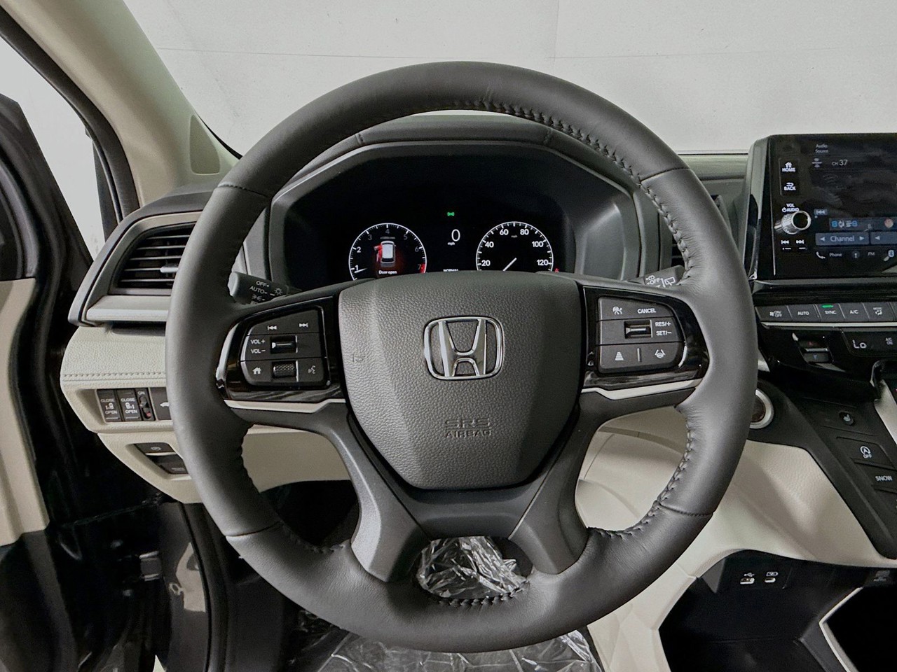2026 Honda Odyssey - Photo 9