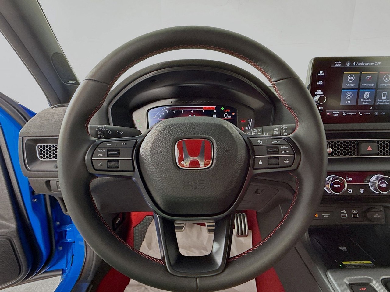 2025 Honda Civic Hatchback - Photo 9