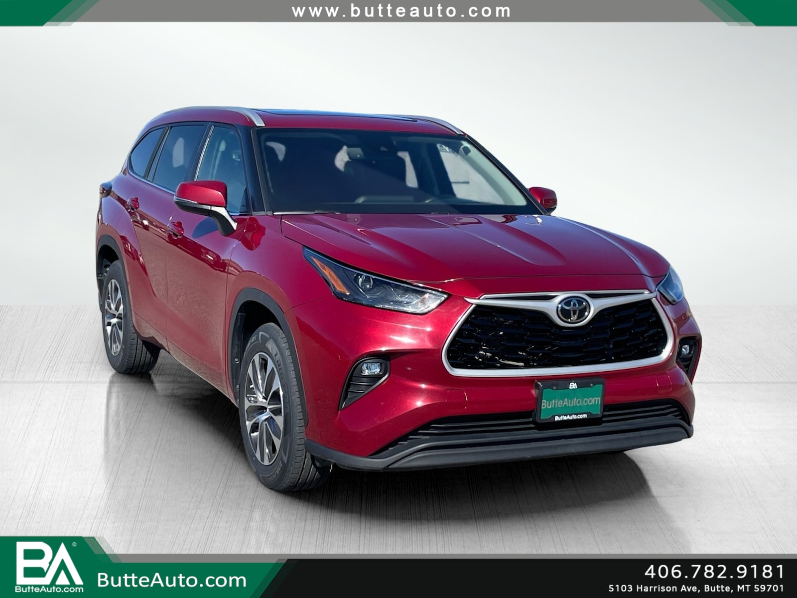 2023 Toyota Highlander XLE's photo