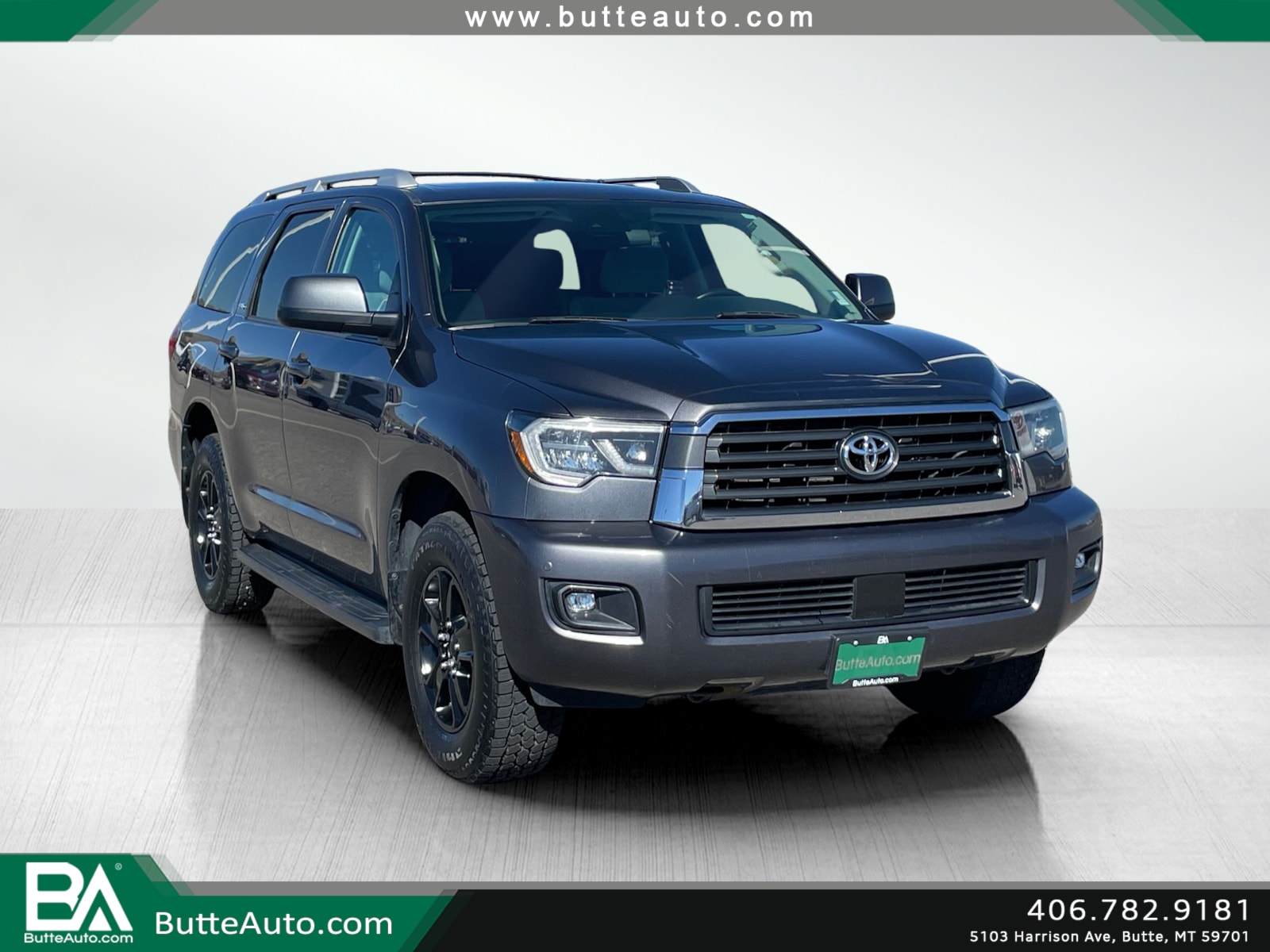2019 Toyota Sequoia SR5's photo