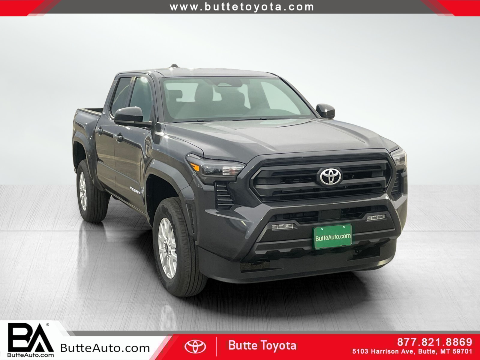 2025 Toyota Tacoma SR5's photo