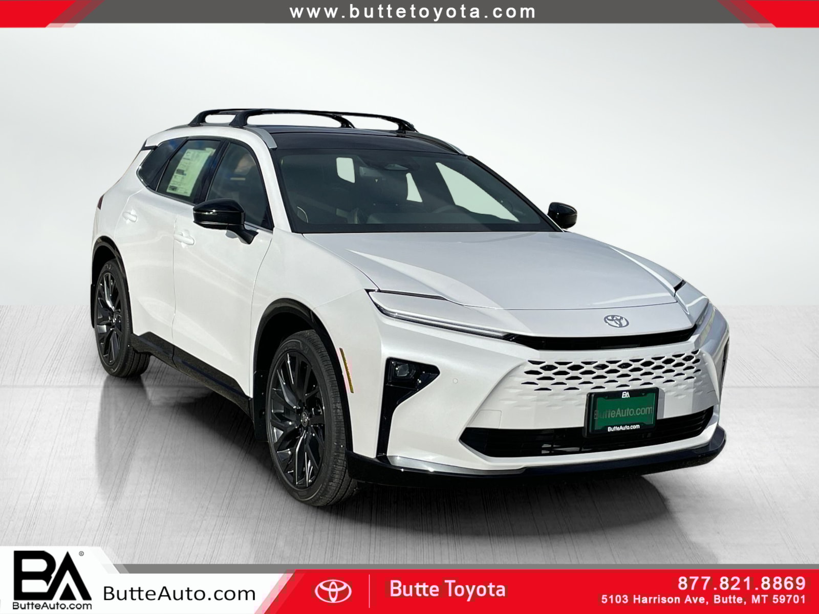 2025 Toyota Crown Signia Limited's photo