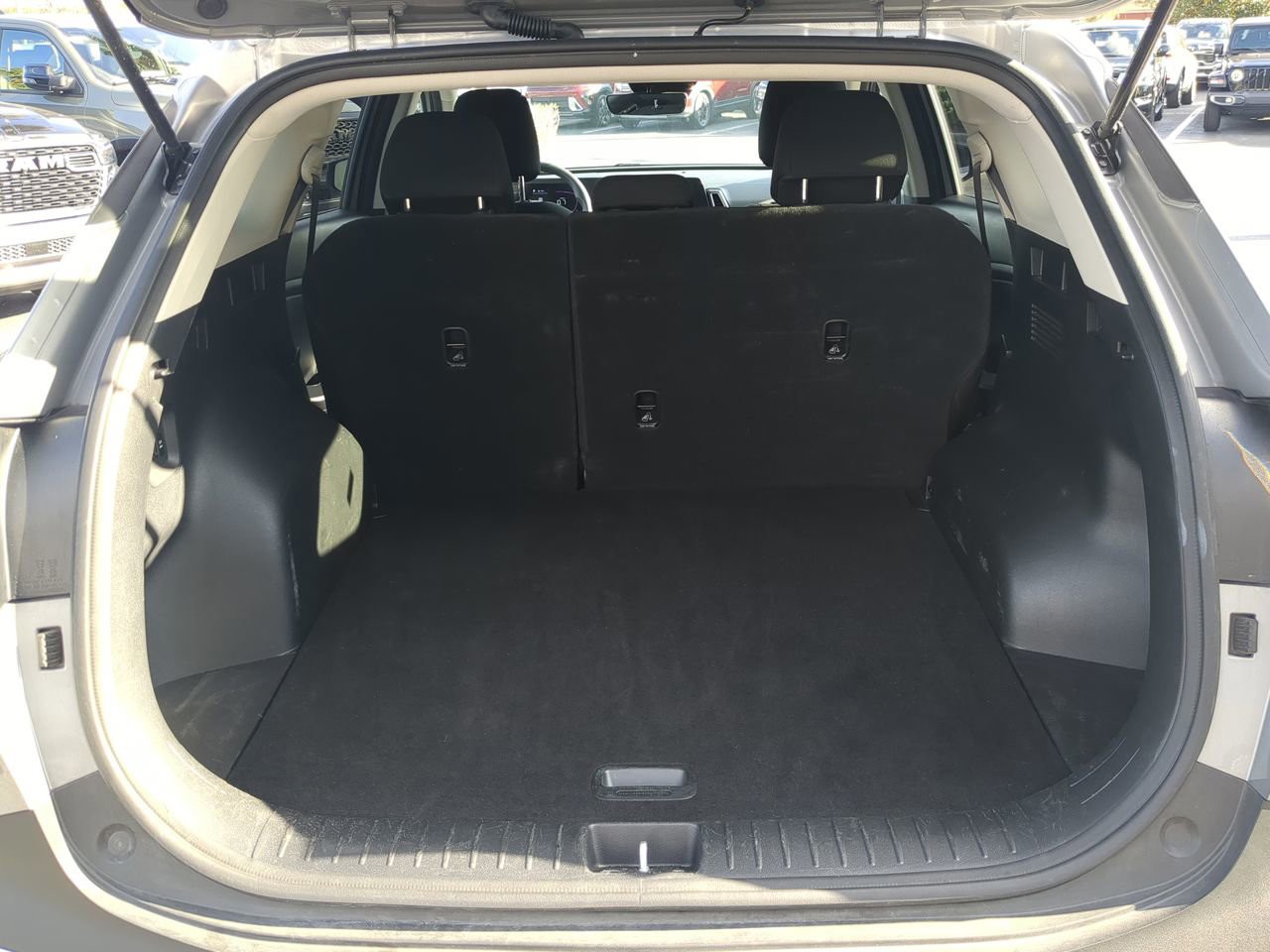 2024 Kia Sportage - Photo 14