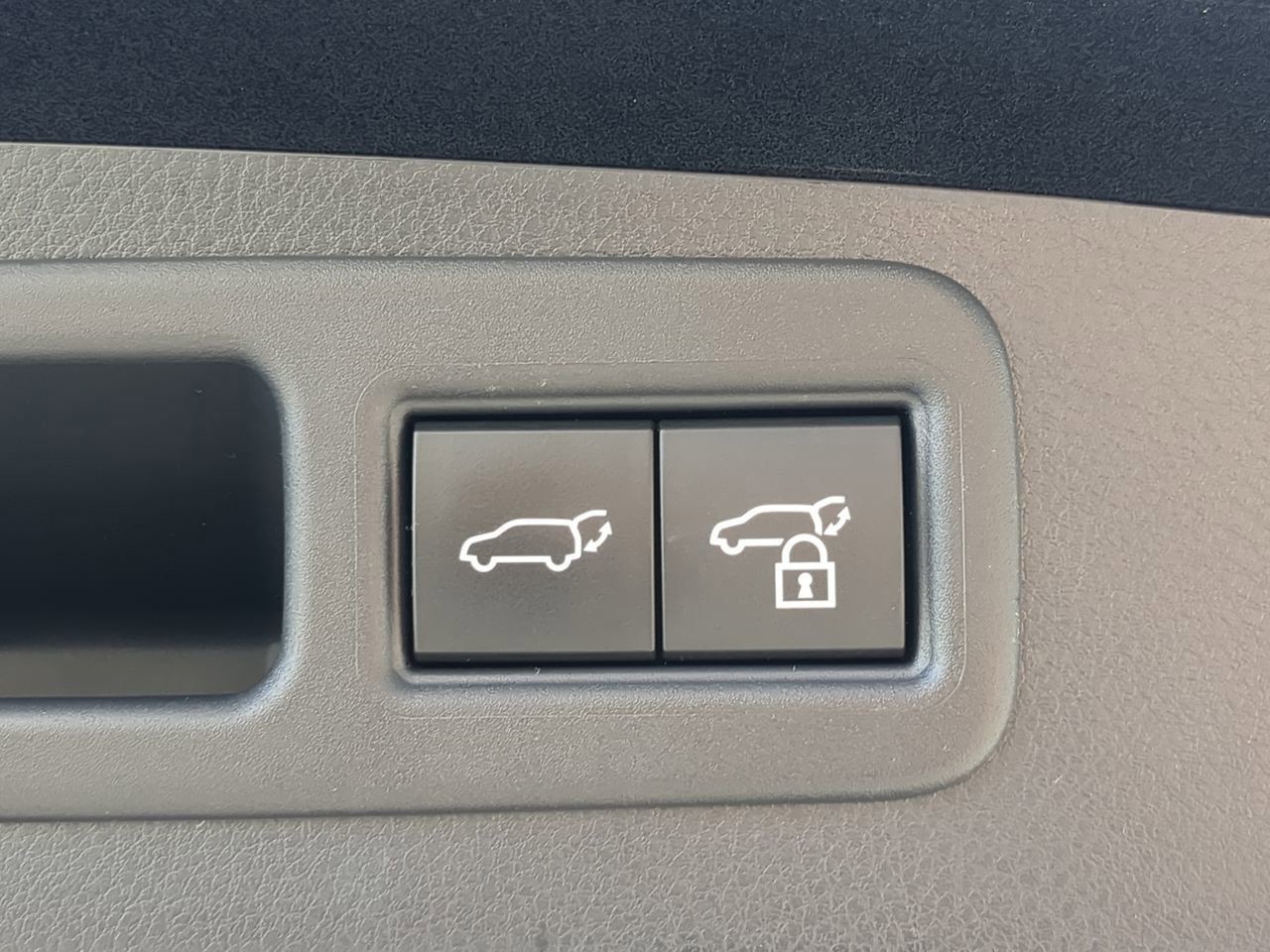 2023 Lexus RX - Photo 9