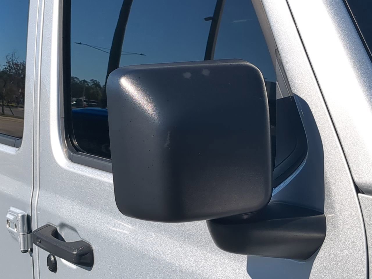 2022 Jeep Wrangler - Photo 12