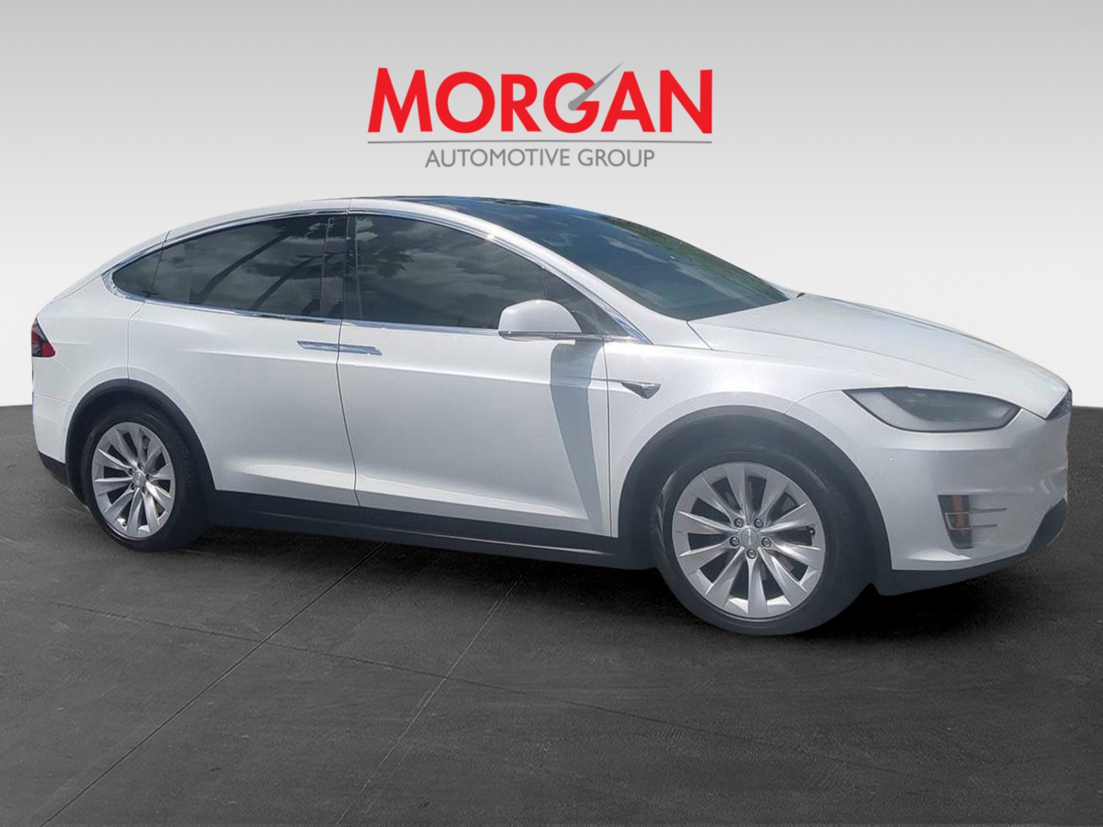 Used 2018 Tesla Model X 75D with VIN 5YJXCAE25JF088679 for sale in Tampa, FL