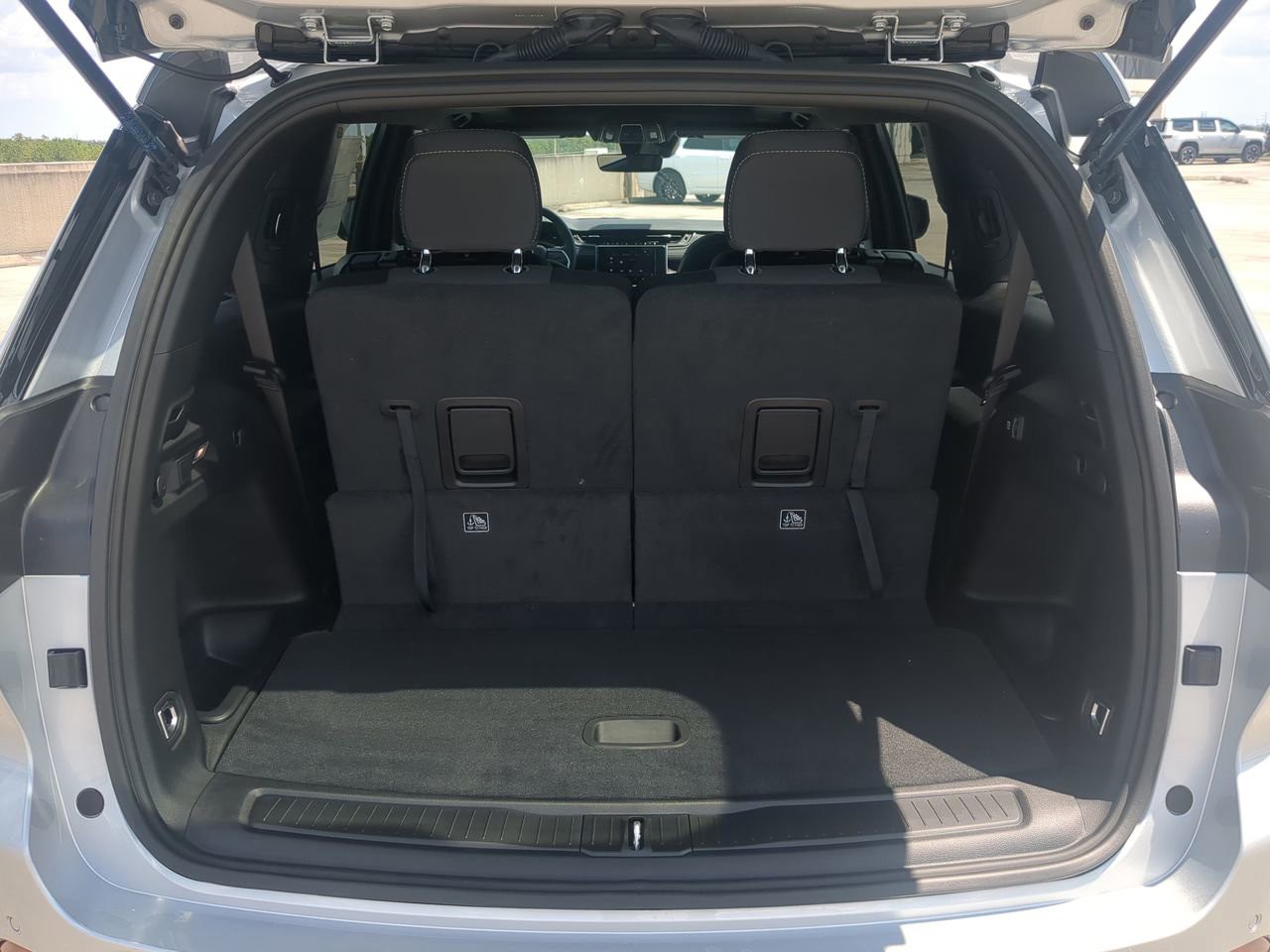 2025 Jeep Grand Cherokee L - Photo 14