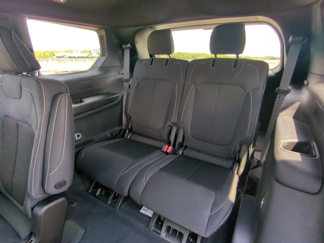 2025 Jeep Grand Cherokee L - Photo 15