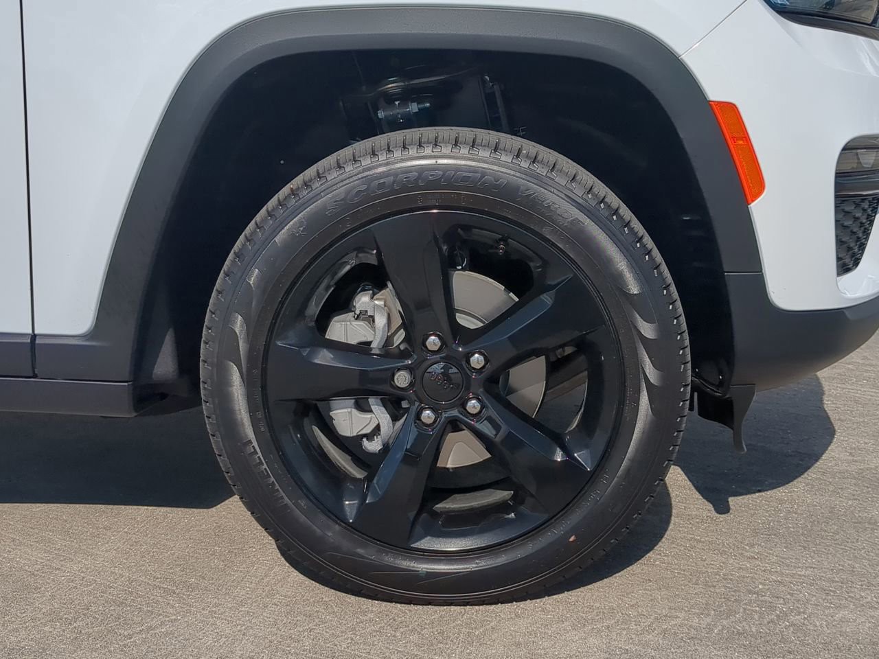 2025 Jeep Grand Cherokee - Photo 11