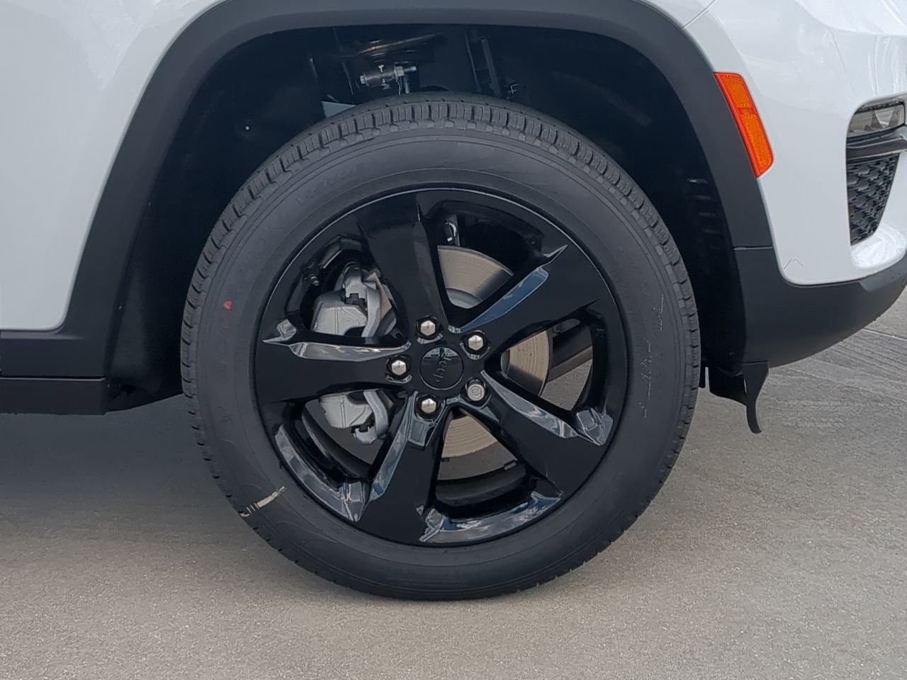 2025 Jeep Grand Cherokee - Photo 11