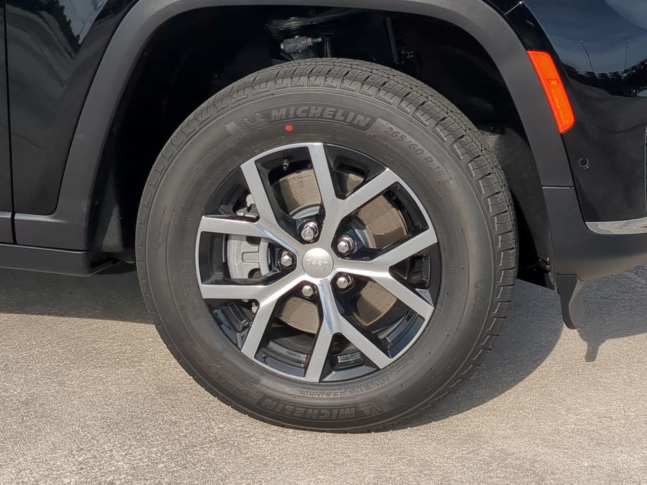 2025 Jeep Grand Cherokee L - Photo 11