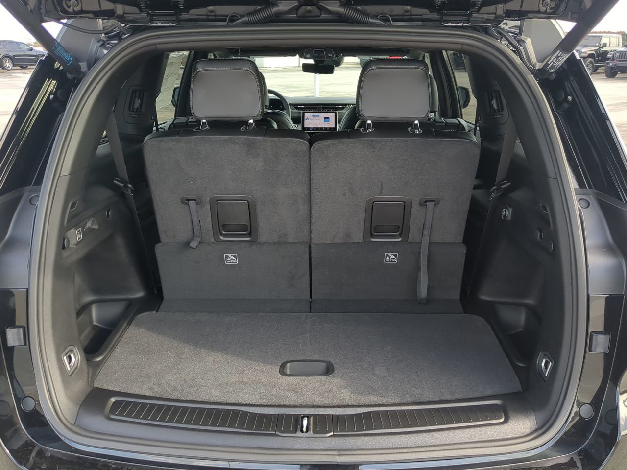 2025 Jeep Grand Cherokee L - Photo 14