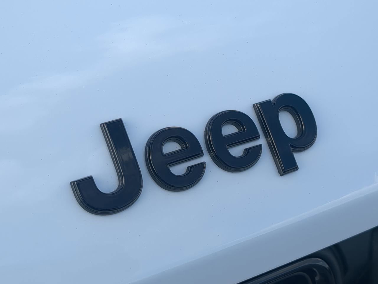 2025 Jeep Grand Cherokee - Photo 13