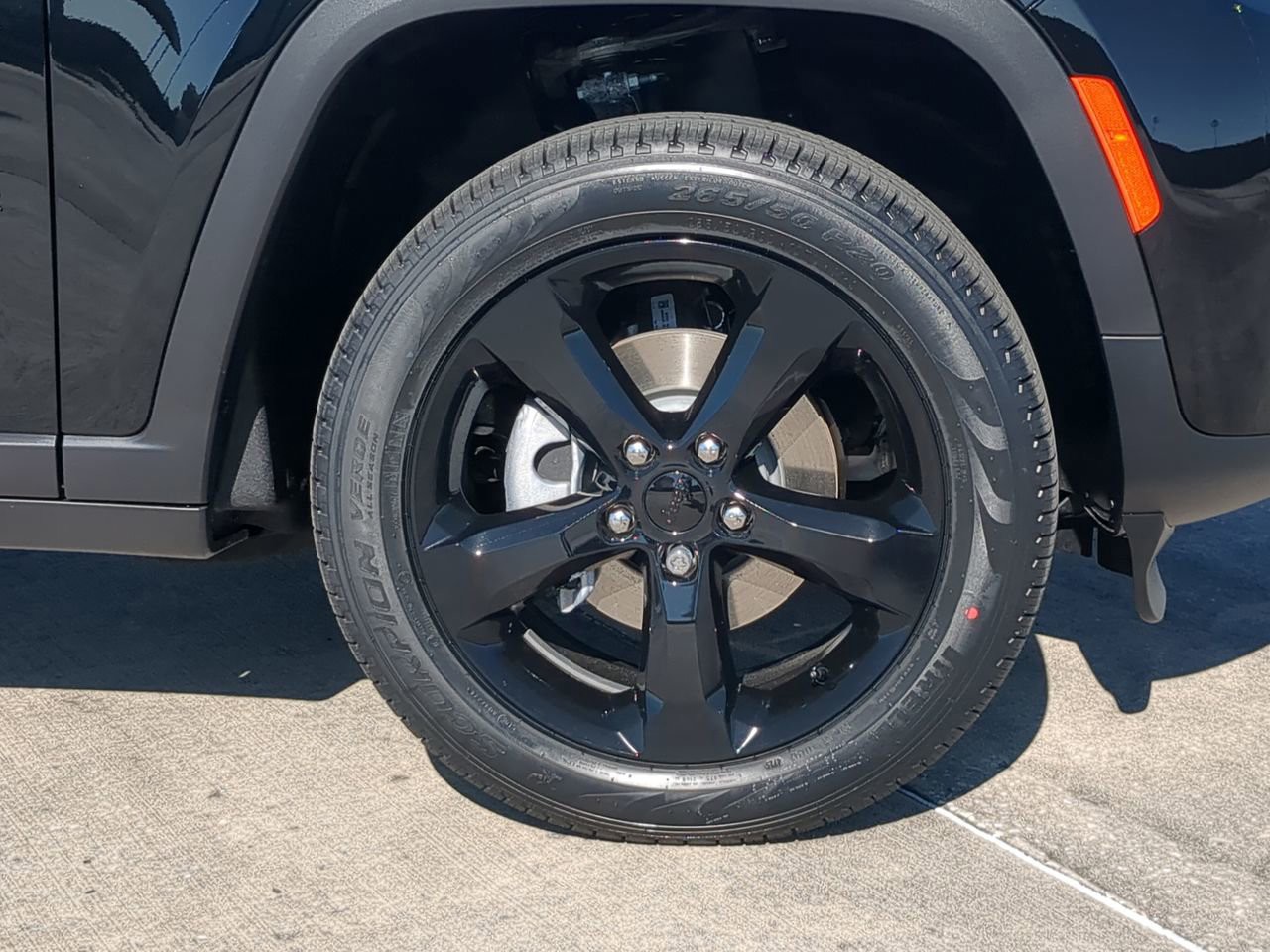 2026 Jeep Grand Cherokee - Photo 11