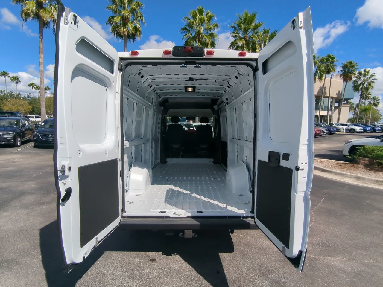 2026 Ram ProMaster 3500 - Photo 14