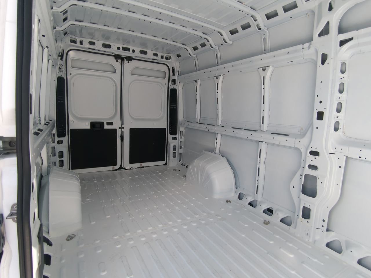 2026 Ram ProMaster 3500 - Photo 15