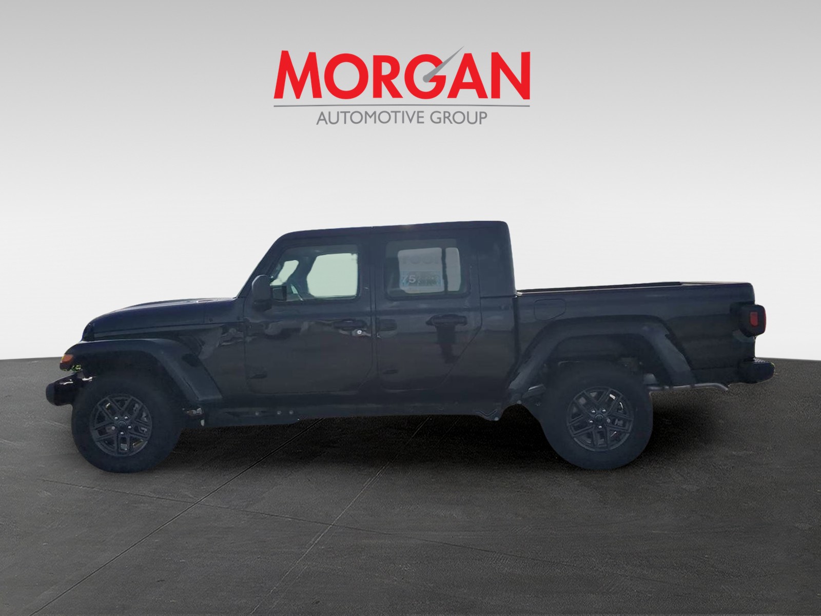 2026 Jeep Gladiator - Photo 9