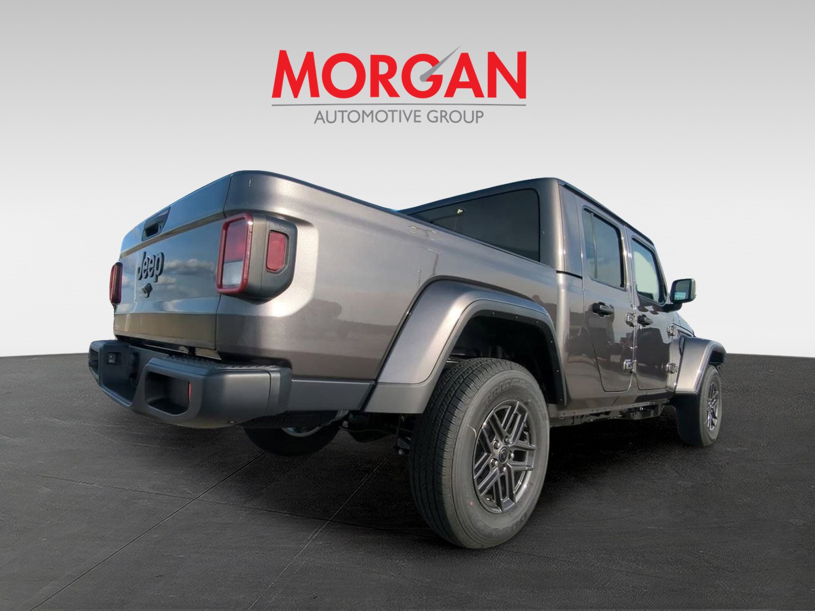 2026 Jeep Gladiator - Photo 5
