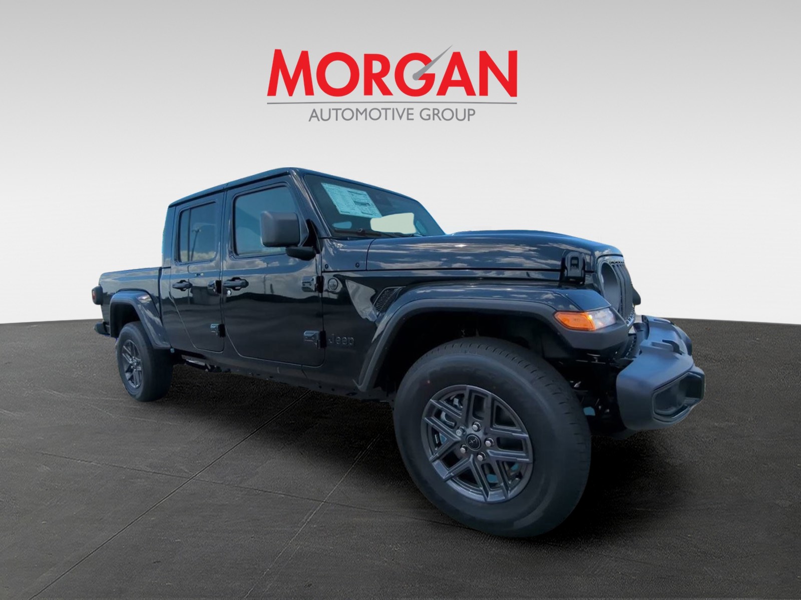 2025 Jeep Gladiator - Photo 2