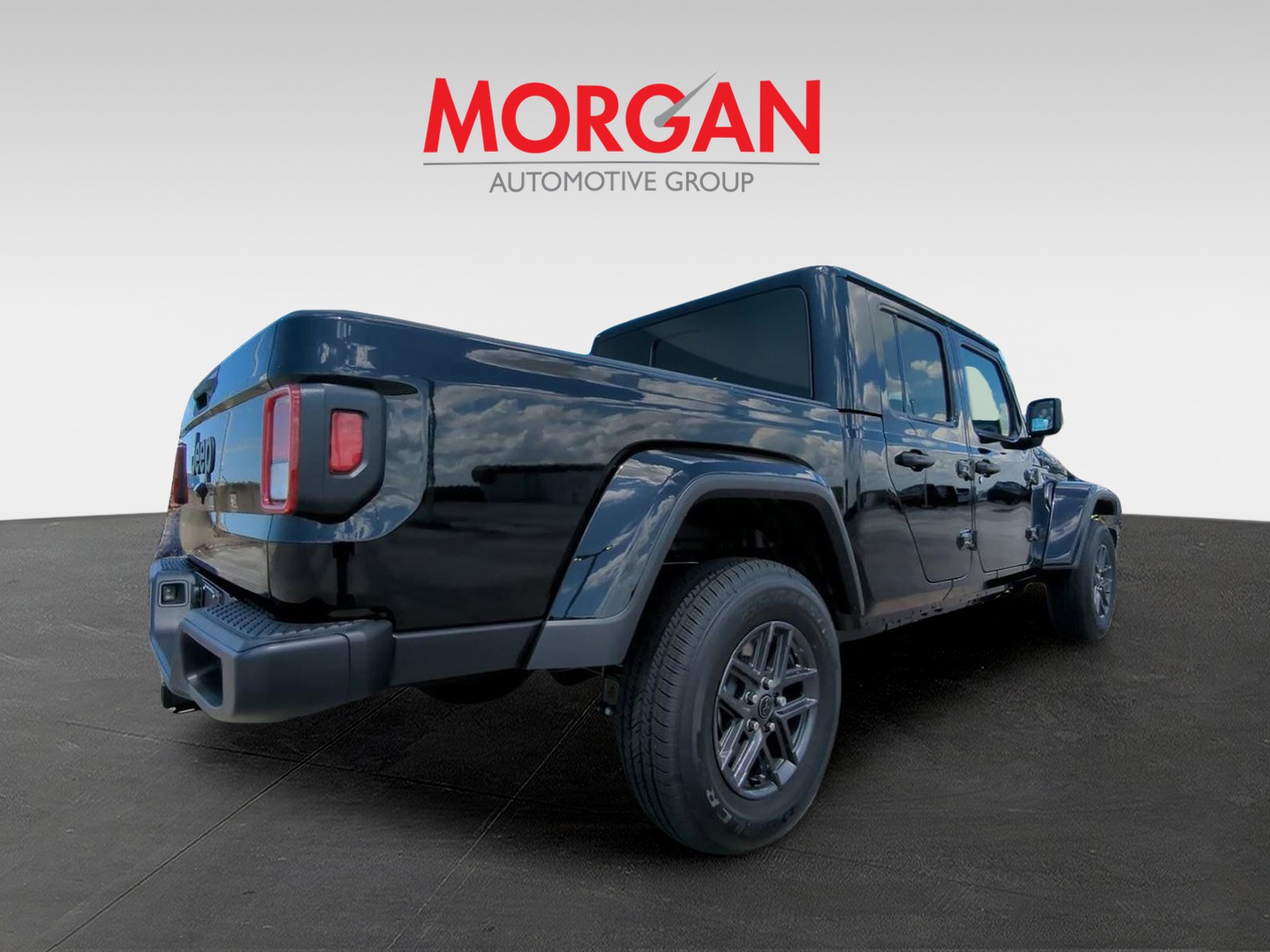 2025 Jeep Gladiator - Photo 5