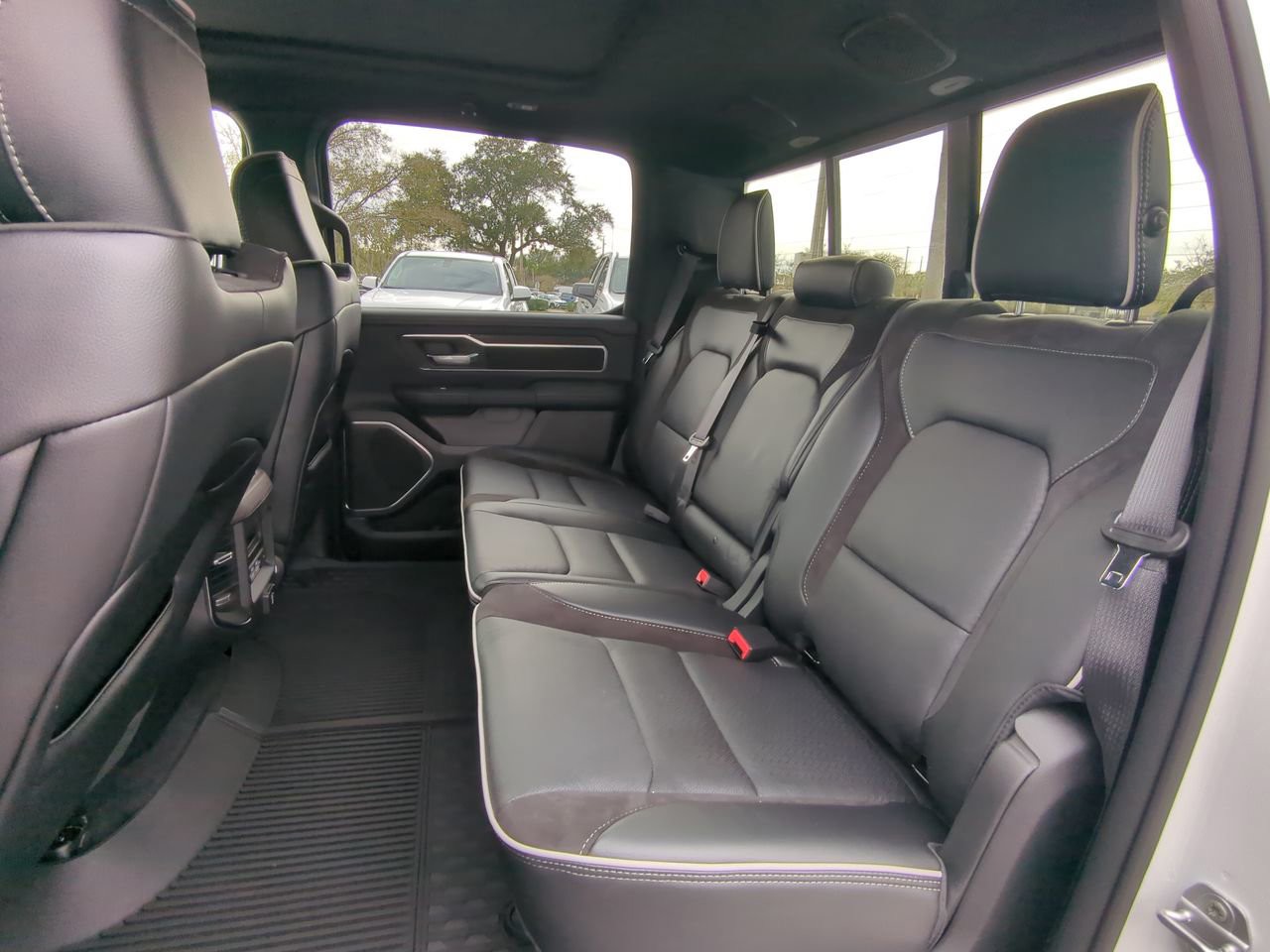 2026 Ram 1500 - Photo 15
