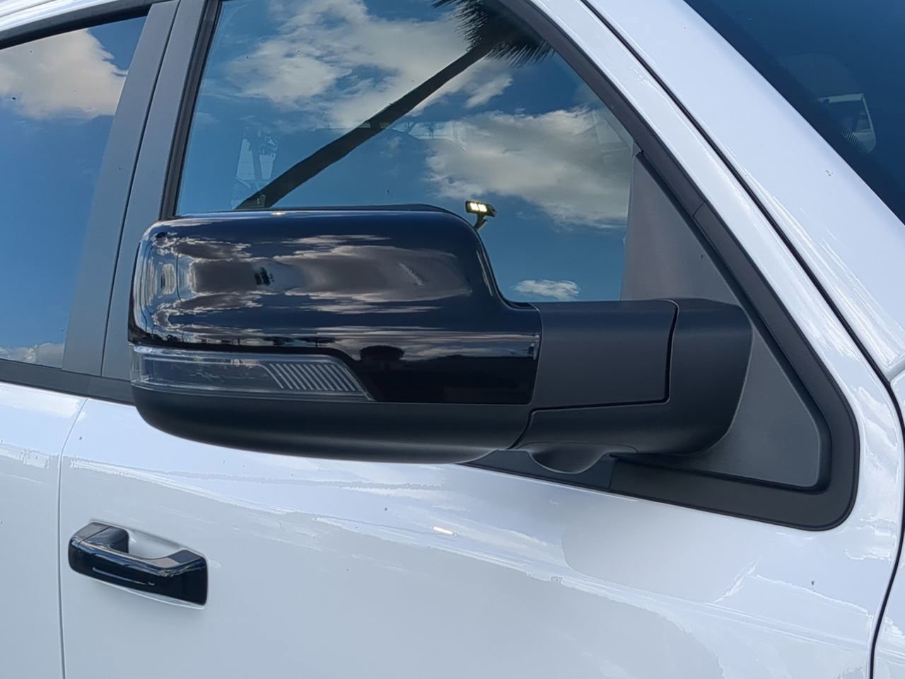 2026 Ram 1500 - Photo 12