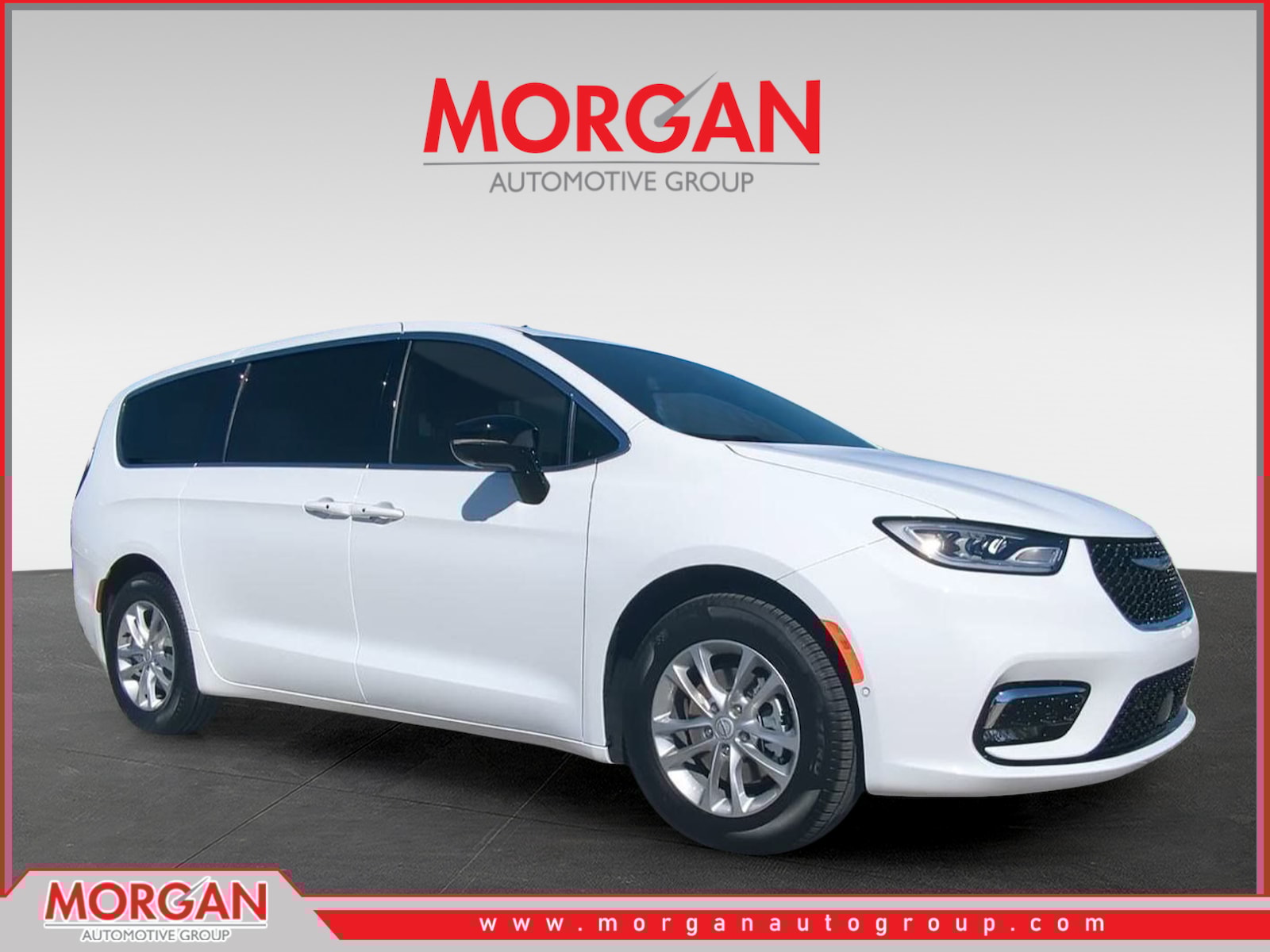 2026 Chrysler Pacifica Select's photo