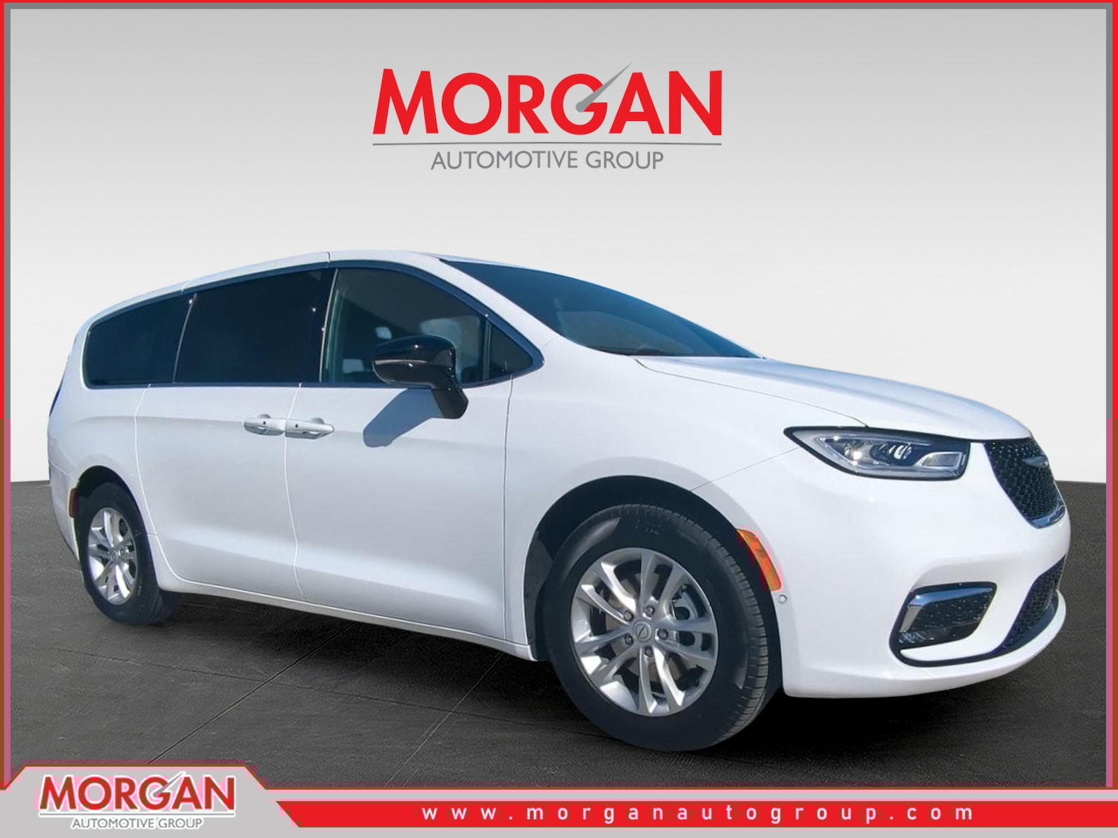 2026 Chrysler Pacifica Select's photo