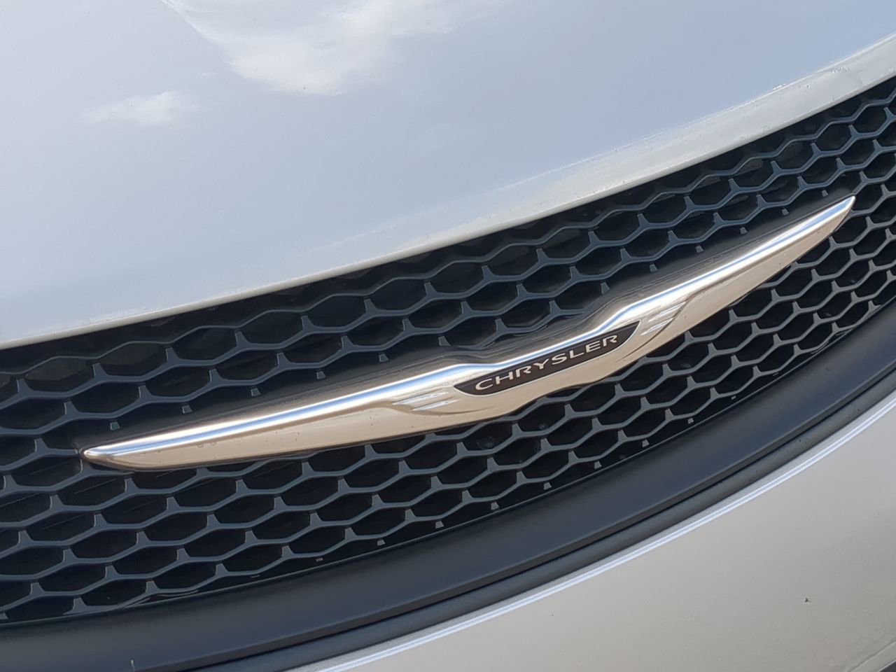 2026 Chrysler Voyager - Photo 13