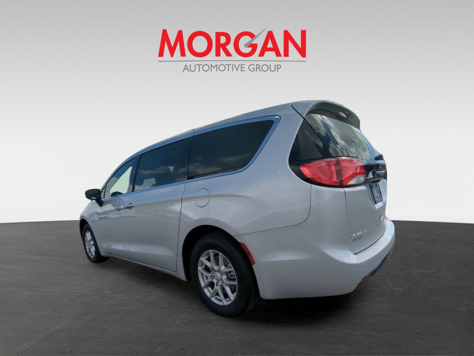2026 Chrysler Voyager - Photo 6