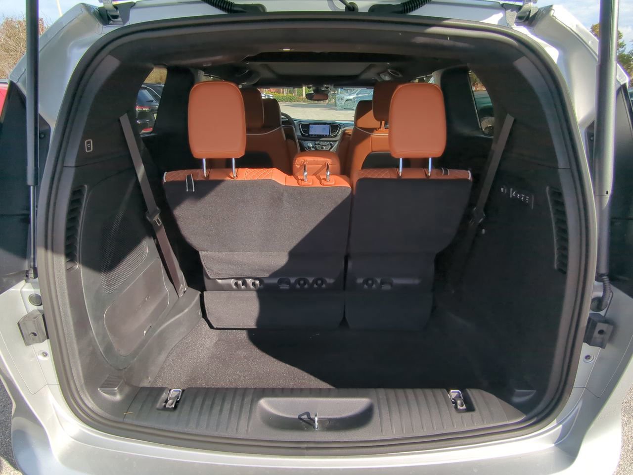 2026 Chrysler Pacifica - Photo 14