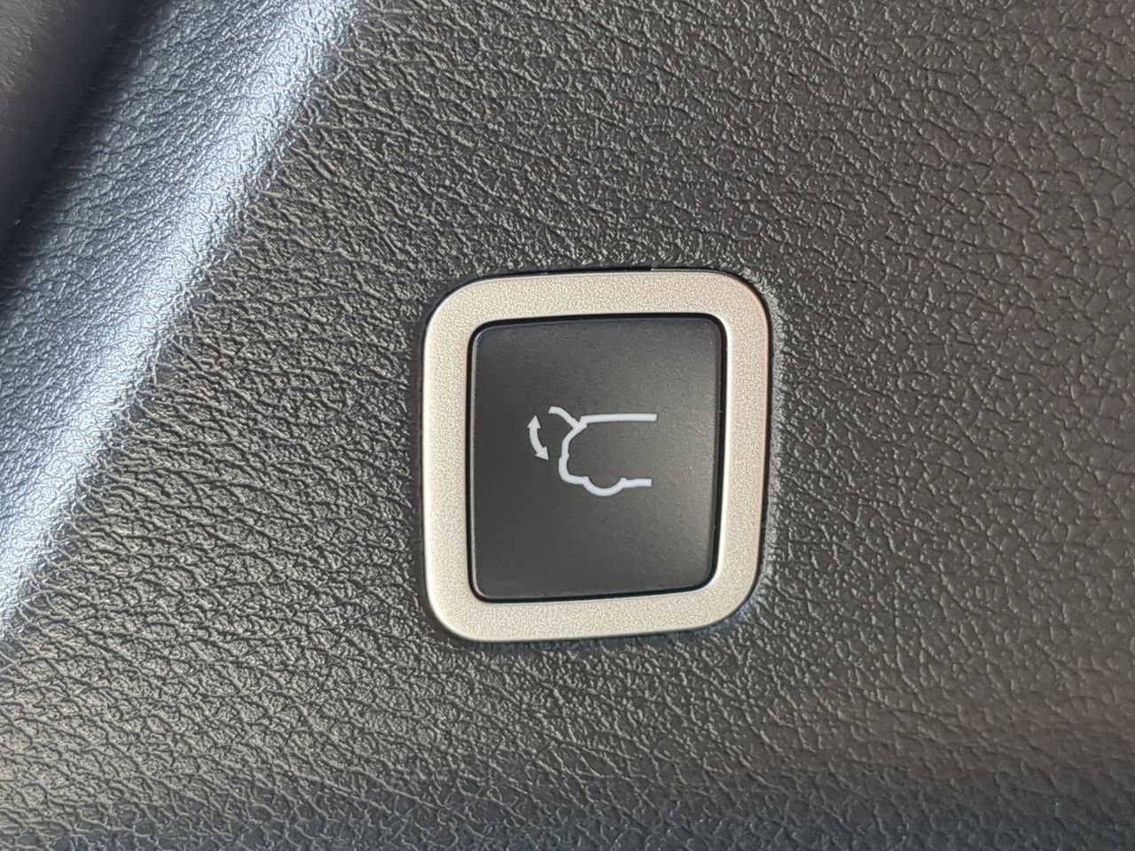 2026 Chrysler Pacifica - Photo 15