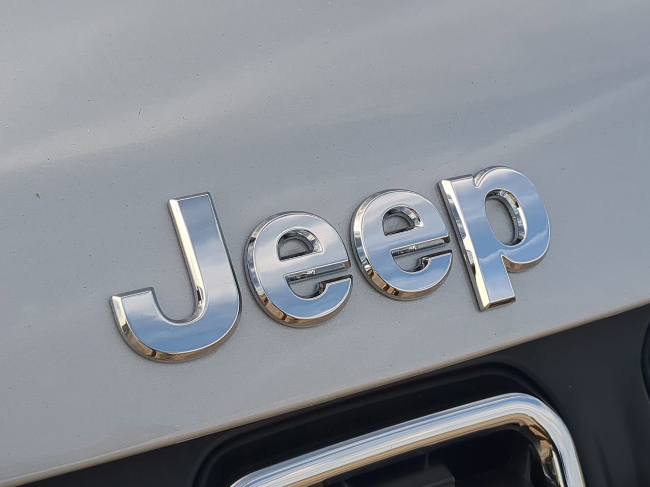 2026 Jeep Compass - Photo 13