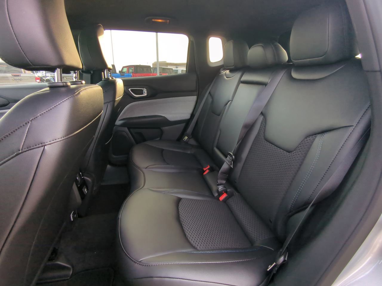 2026 Jeep Compass - Photo 15