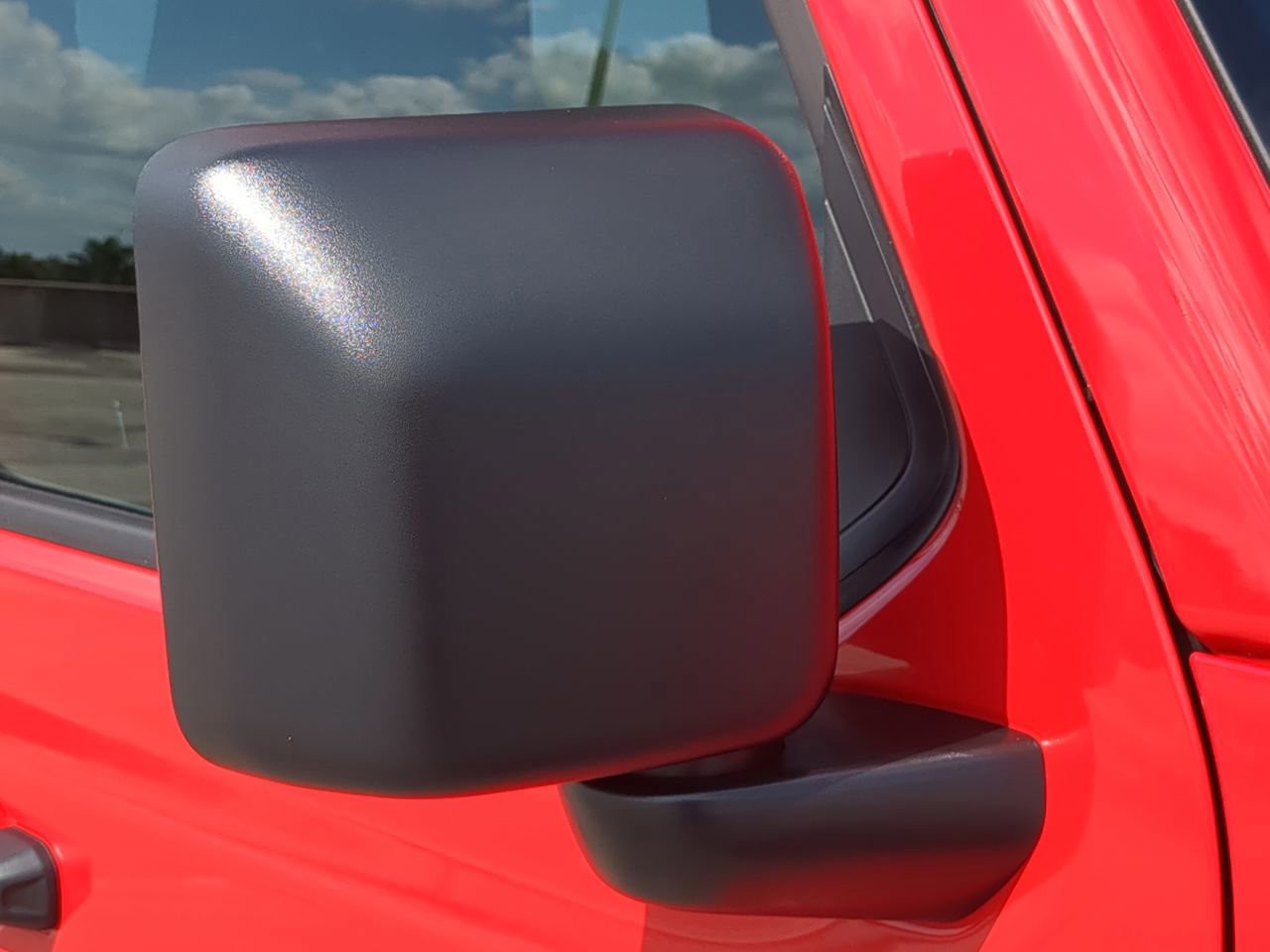 2026 Jeep Wrangler - Photo 12