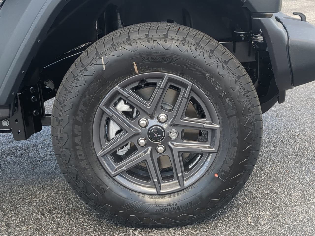2026 Jeep Wrangler - Photo 11