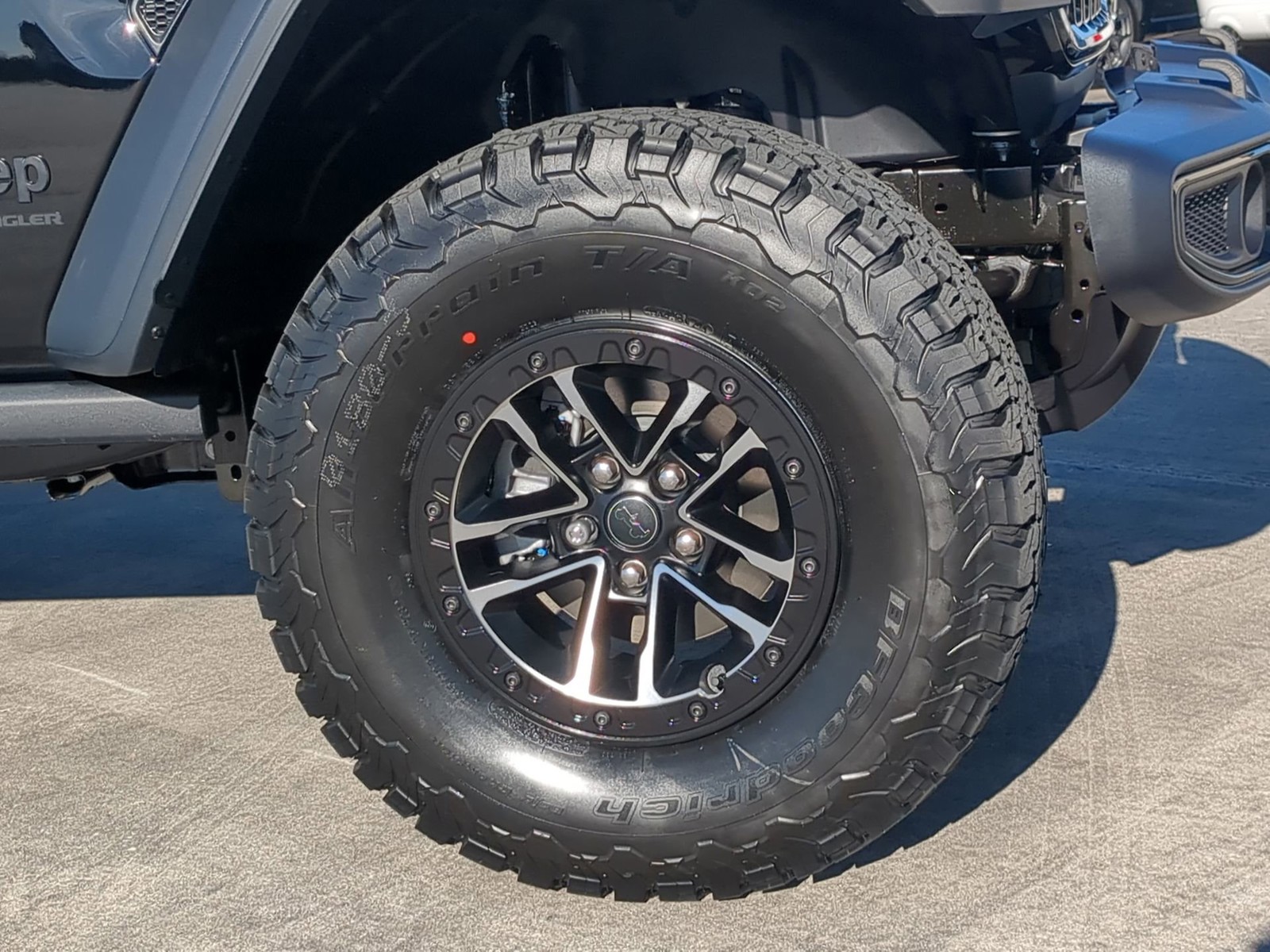 2026 Jeep Wrangler - Photo 11