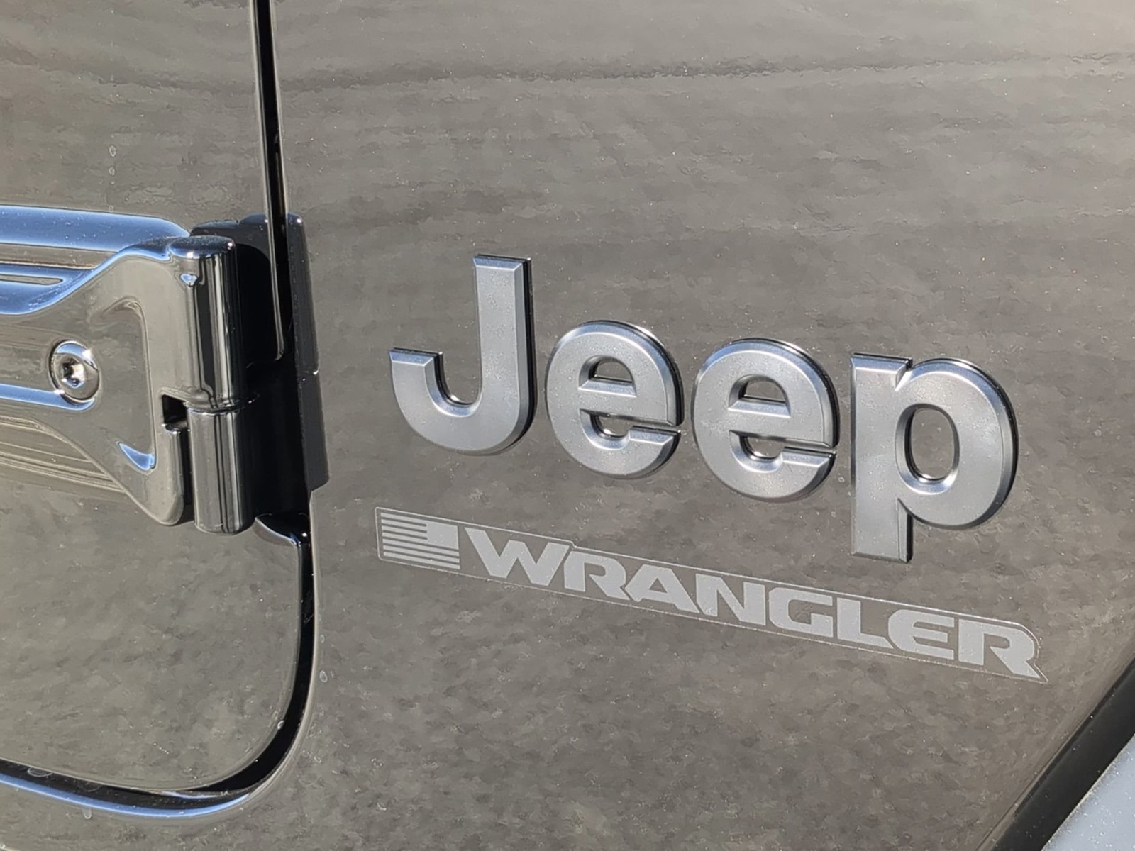 2026 Jeep Wrangler - Photo 13