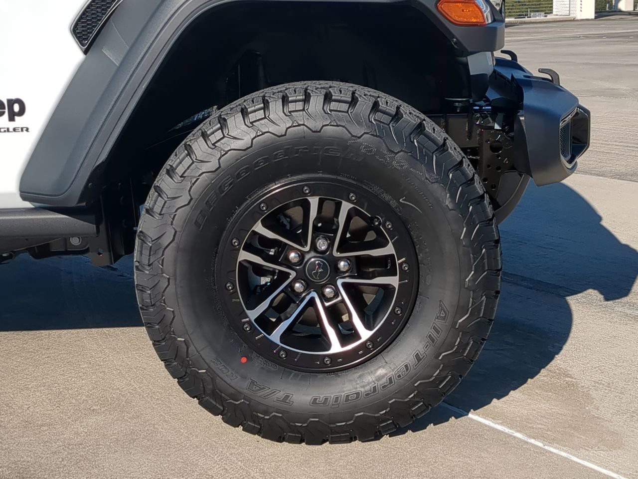 2026 Jeep Wrangler - Photo 11