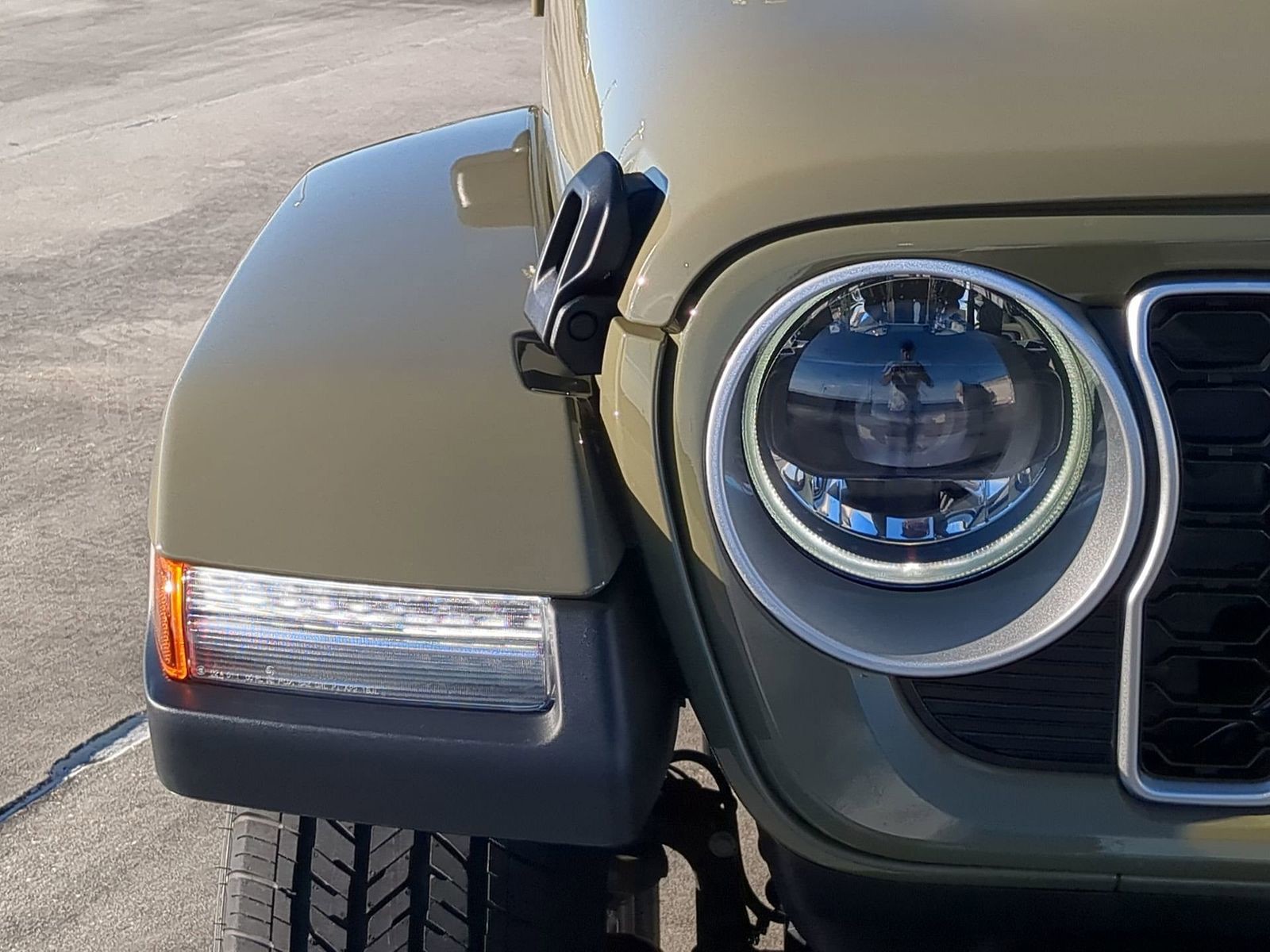 2026 Jeep Wrangler - Photo 10
