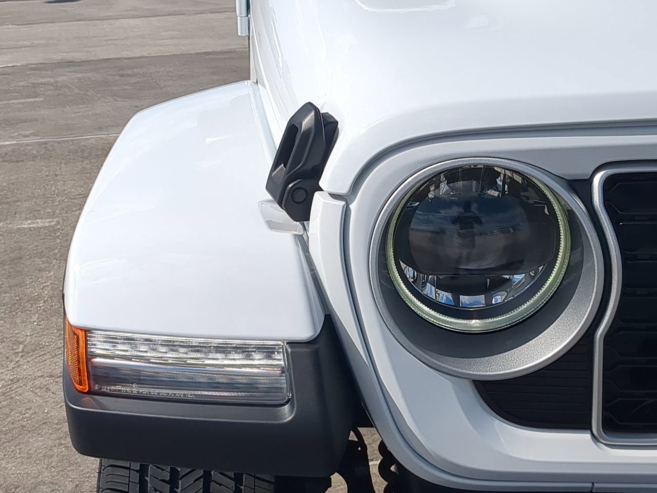 2026 Jeep Wrangler - Photo 10