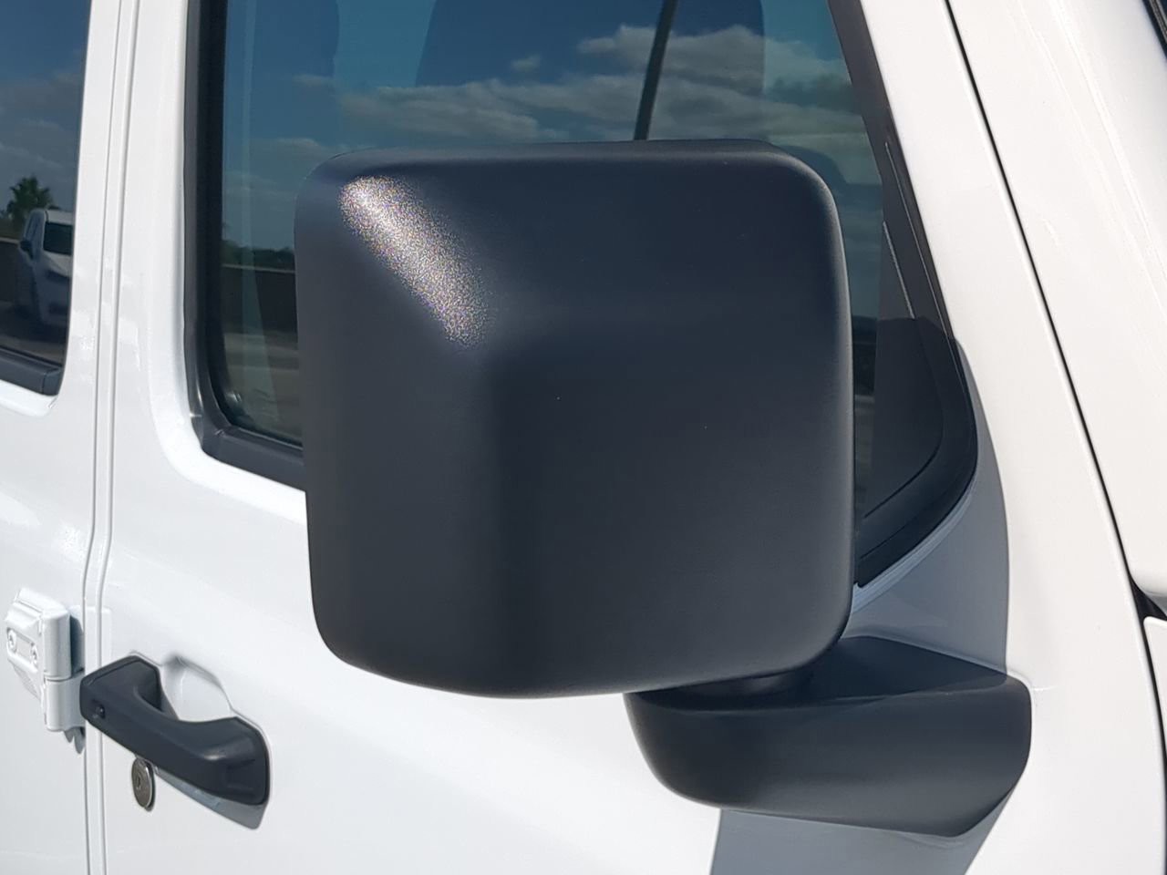 2026 Jeep Wrangler - Photo 12