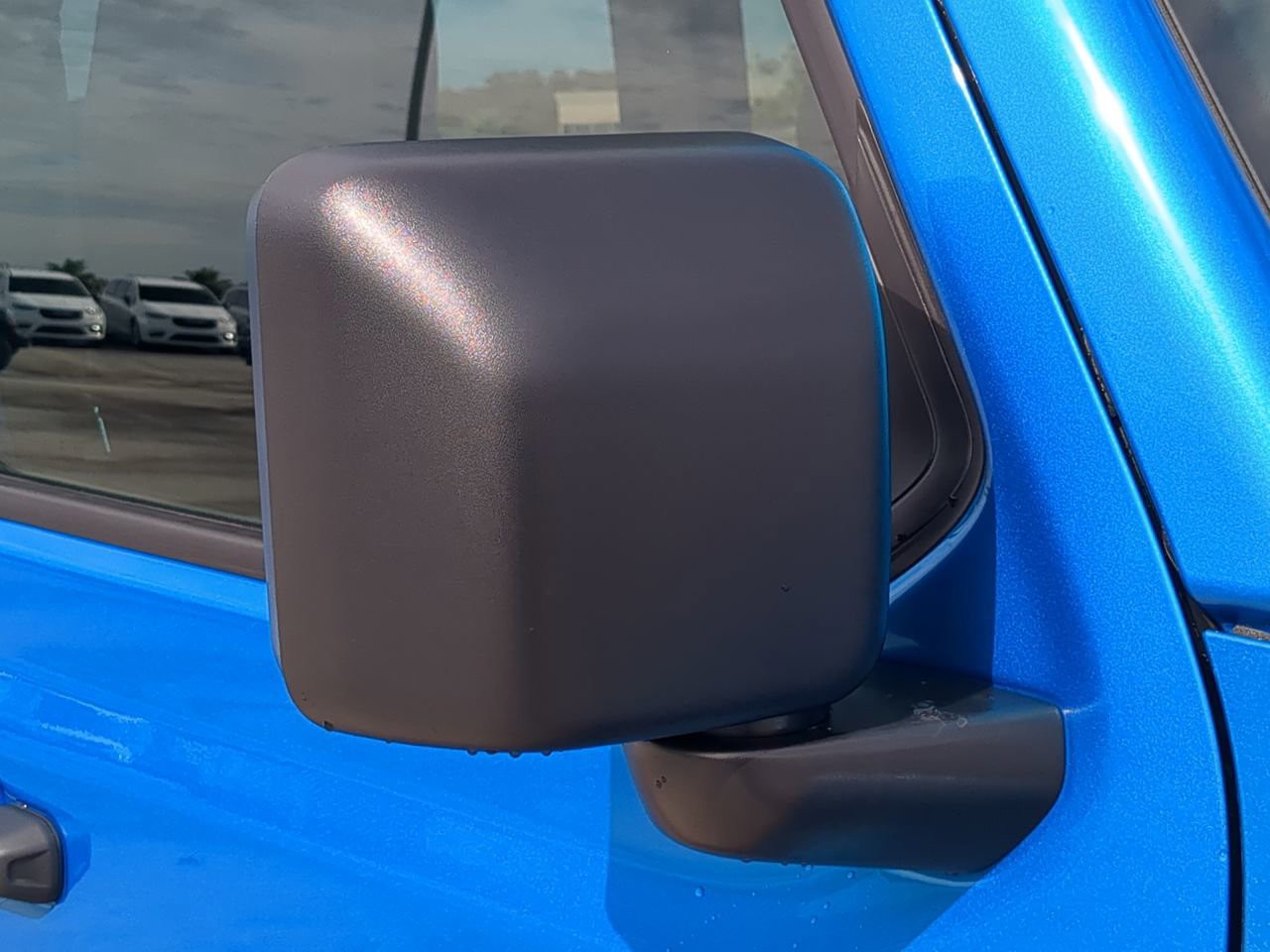 2026 Jeep Wrangler - Photo 12