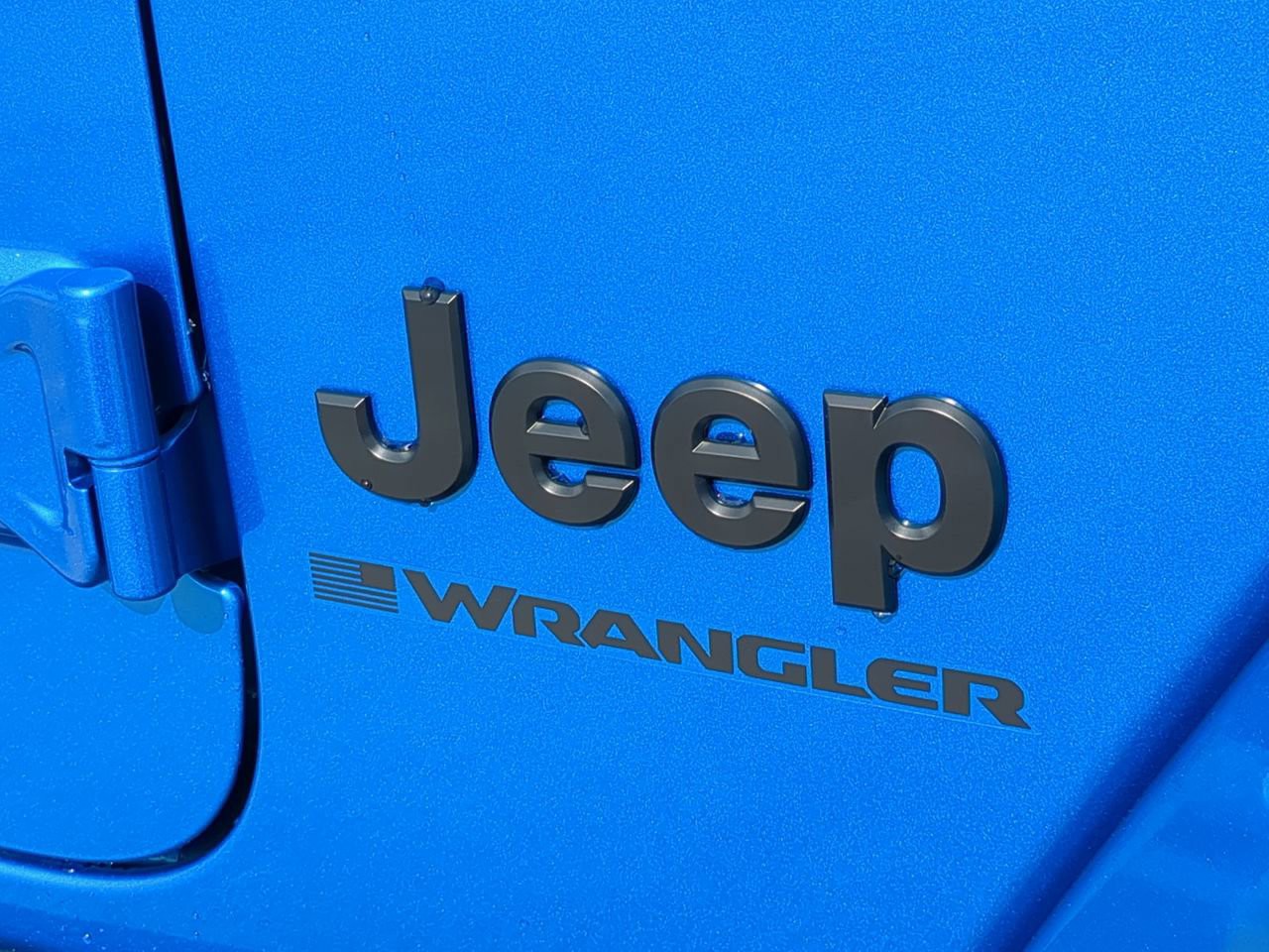 2026 Jeep Wrangler - Photo 13