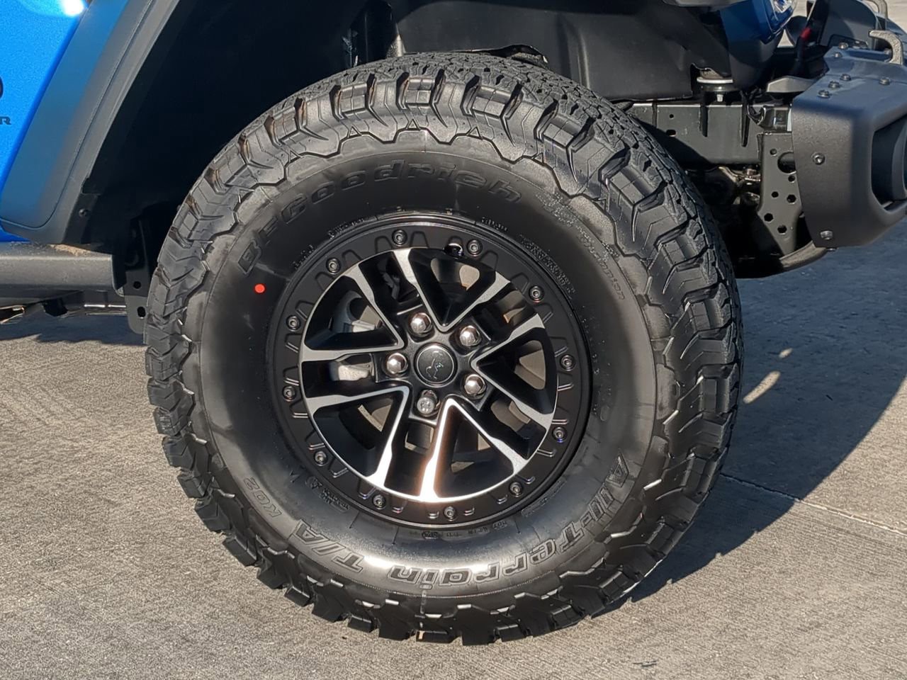 2026 Jeep Wrangler - Photo 11
