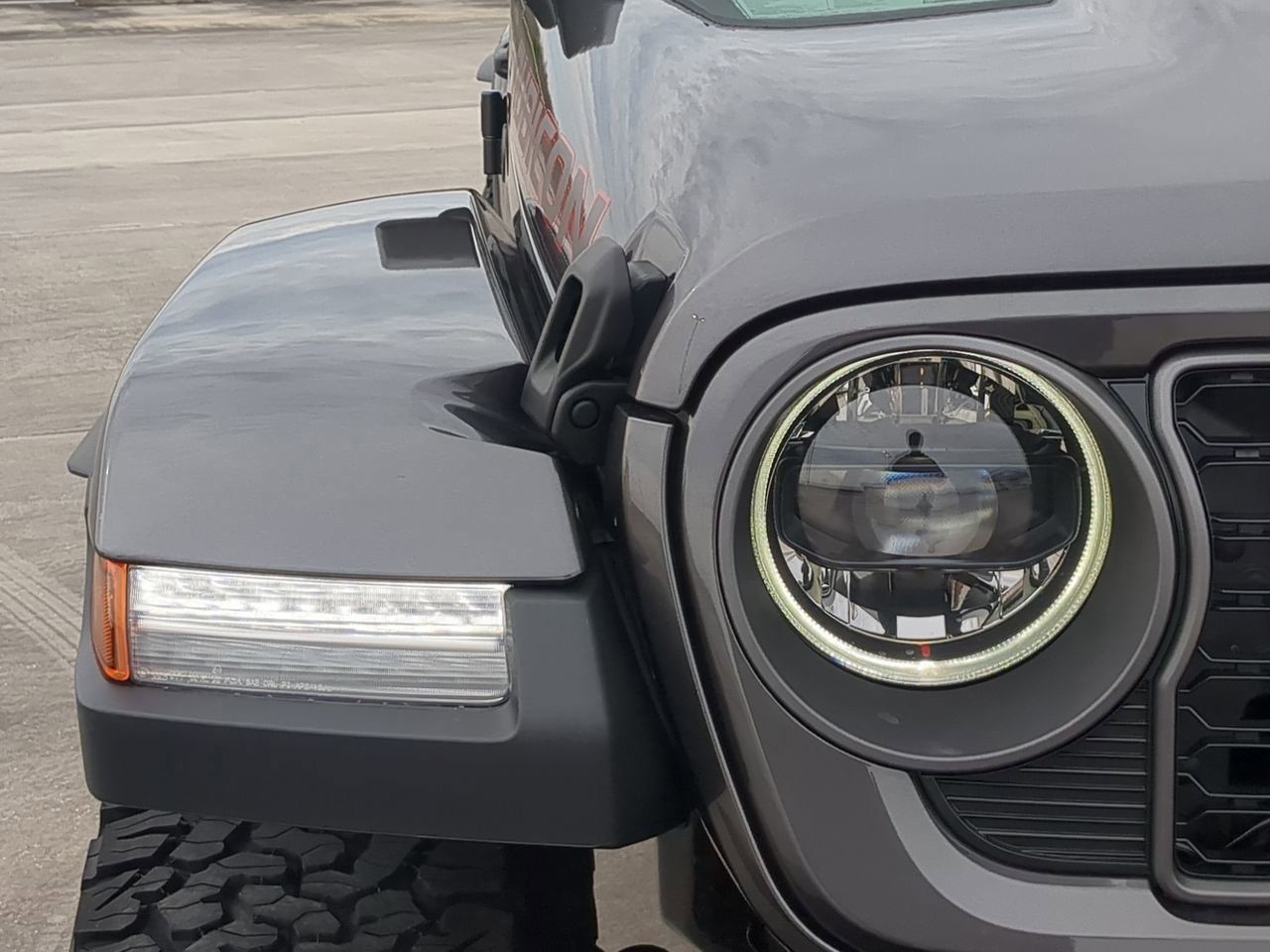 2026 Jeep Wrangler - Photo 10