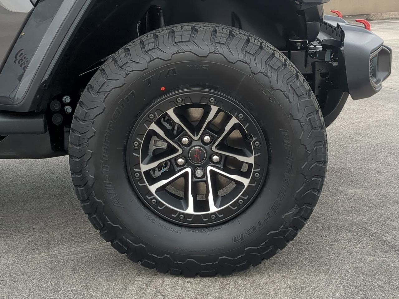 2026 Jeep Wrangler - Photo 11